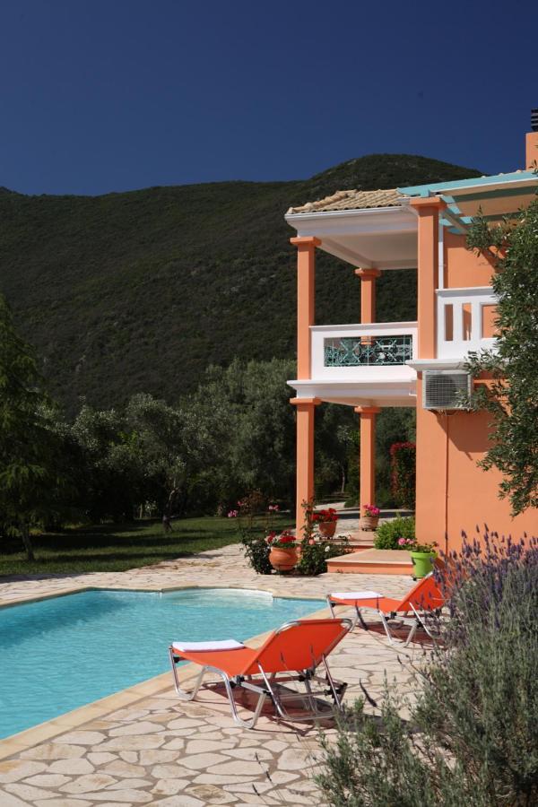 Pantheon & Danae Luxury Villas Szívota Kültér fotó