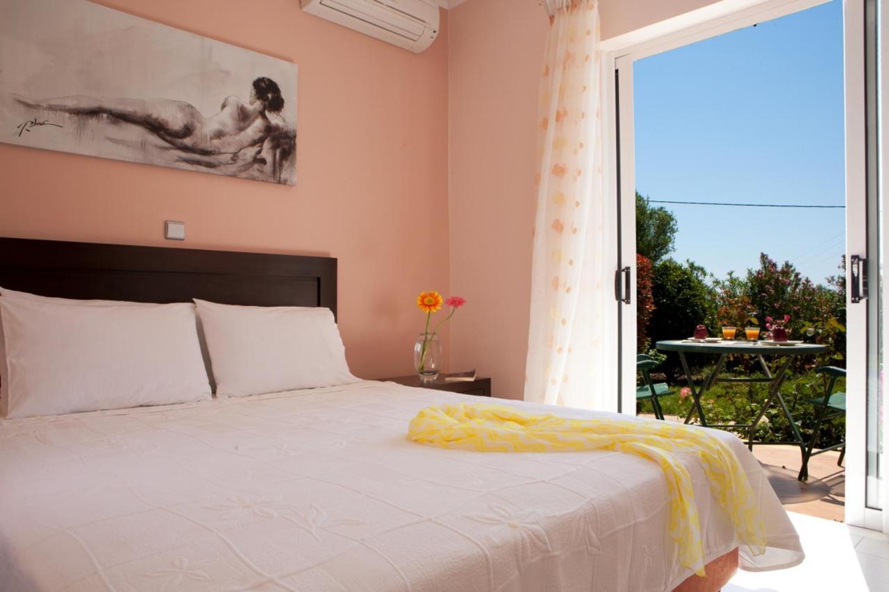 Pantheon & Danae Luxury Villas Szívota Kültér fotó