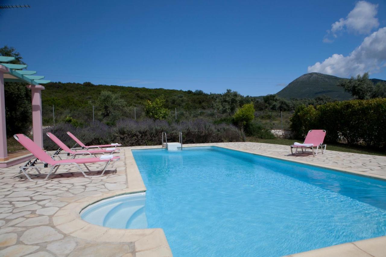 Pantheon & Danae Luxury Villas Szívota Kültér fotó