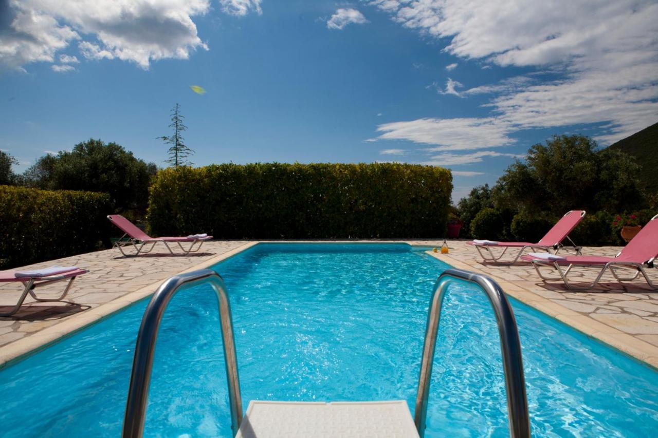Pantheon & Danae Luxury Villas Szívota Kültér fotó