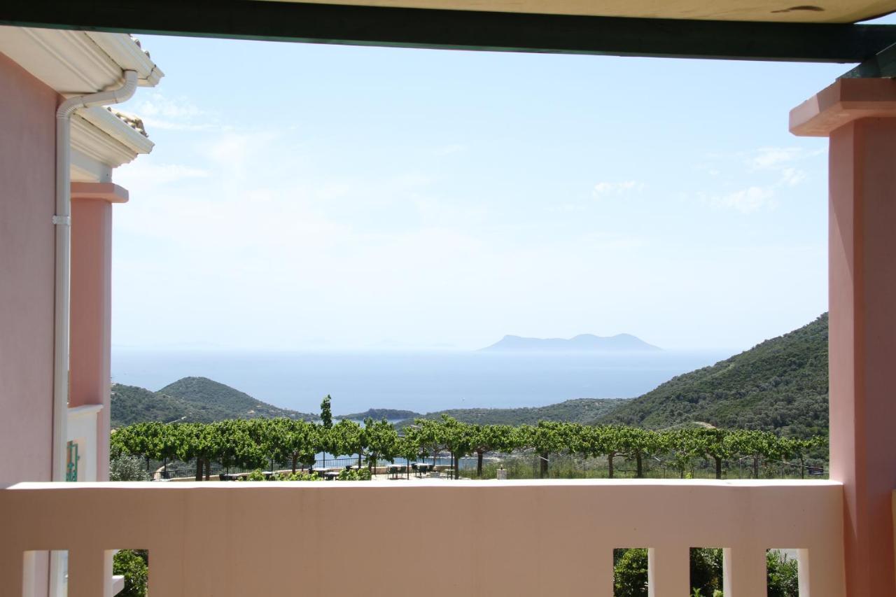 Pantheon & Danae Luxury Villas Szívota Kültér fotó